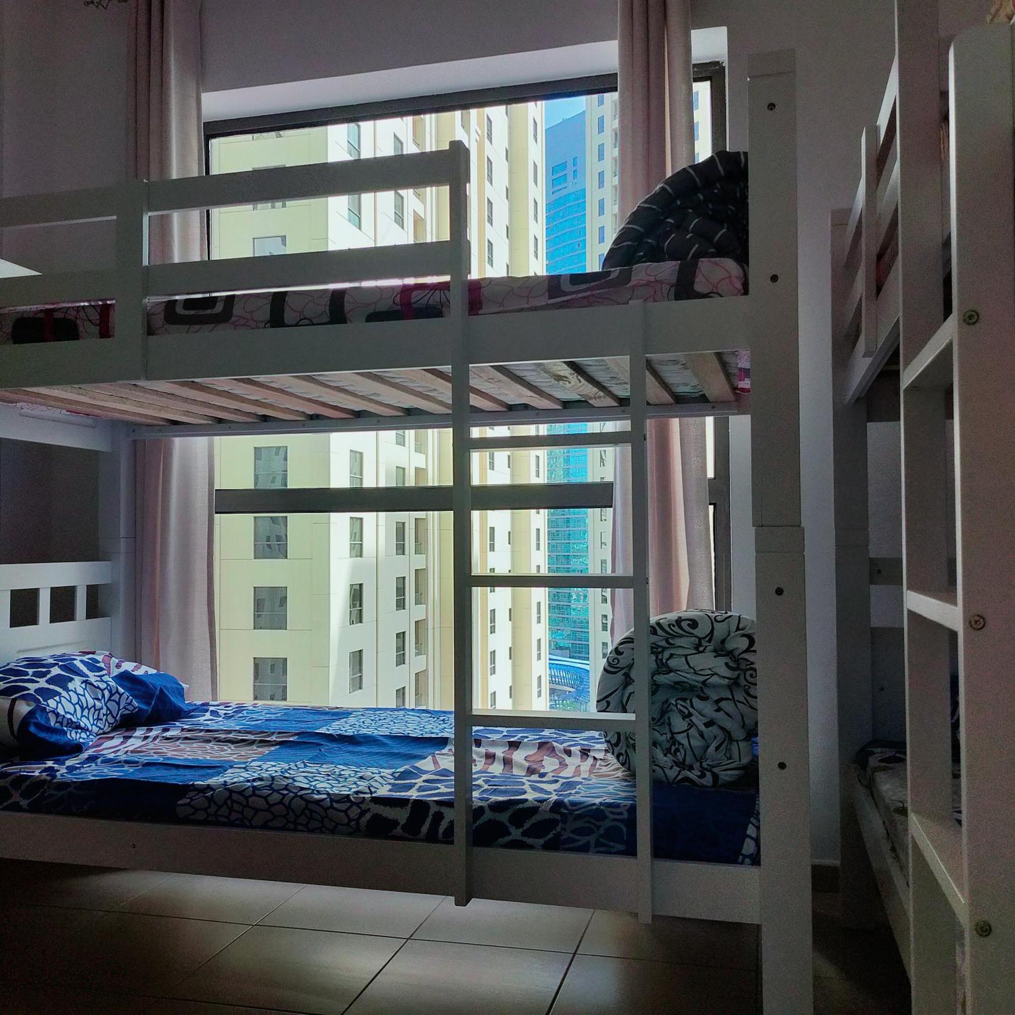 Sea La Vie Hostel Dubai Exterior photo