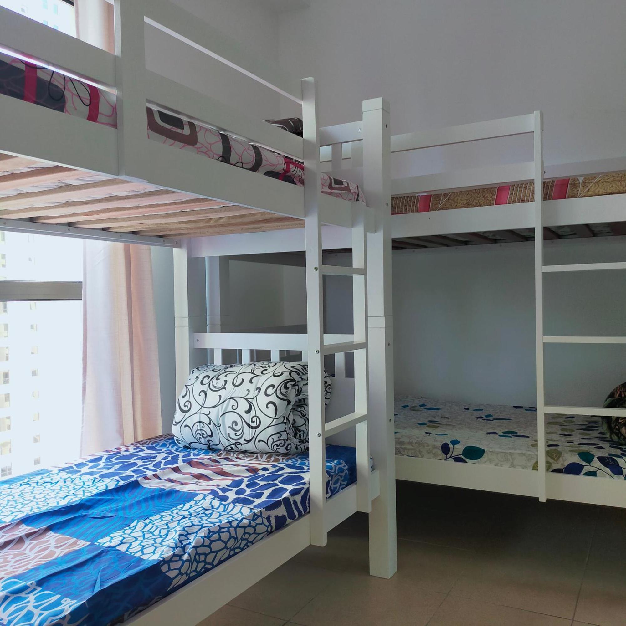 Sea La Vie Hostel Dubai Exterior photo