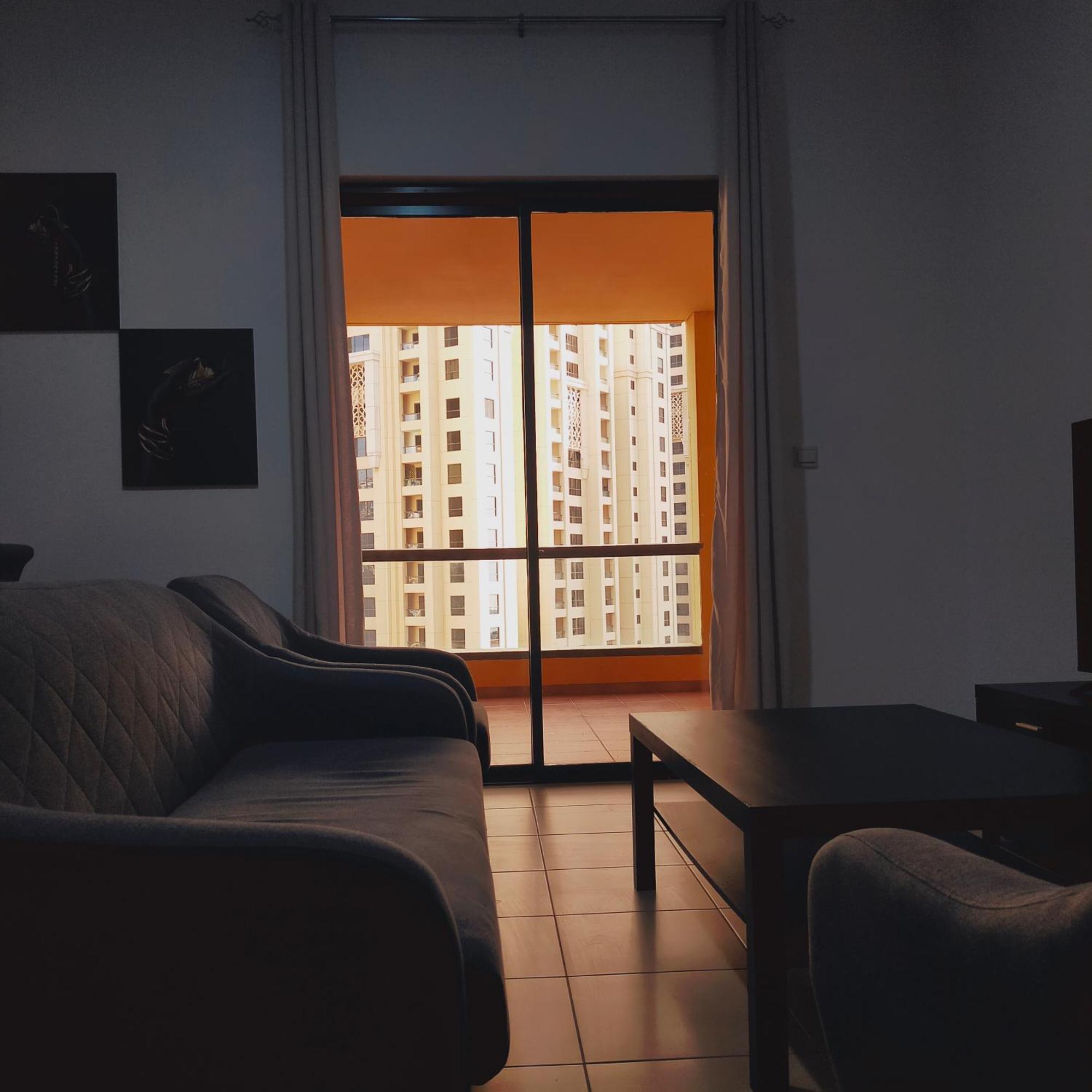 Sea La Vie Hostel Dubai Exterior photo