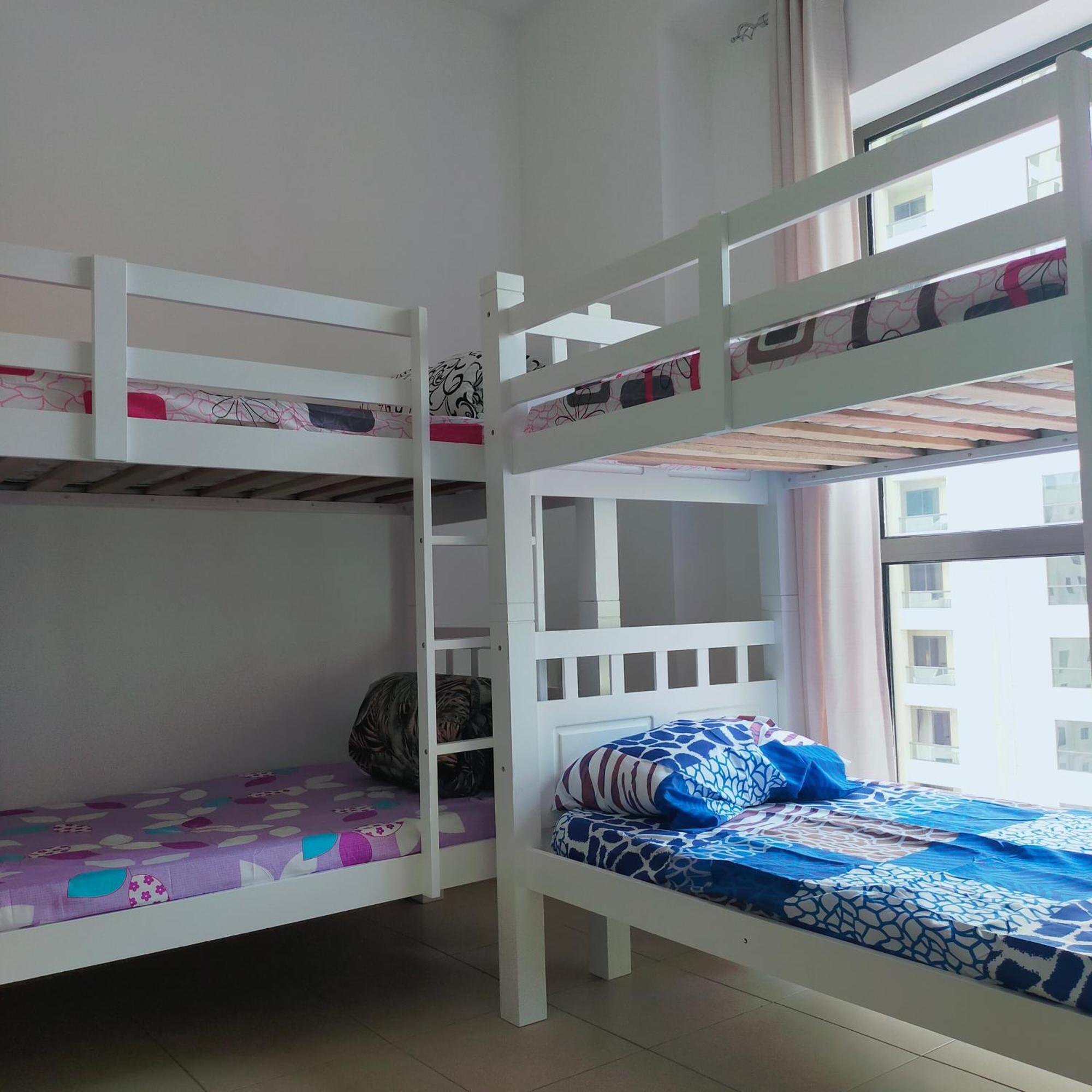 Sea La Vie Hostel Dubai Exterior photo